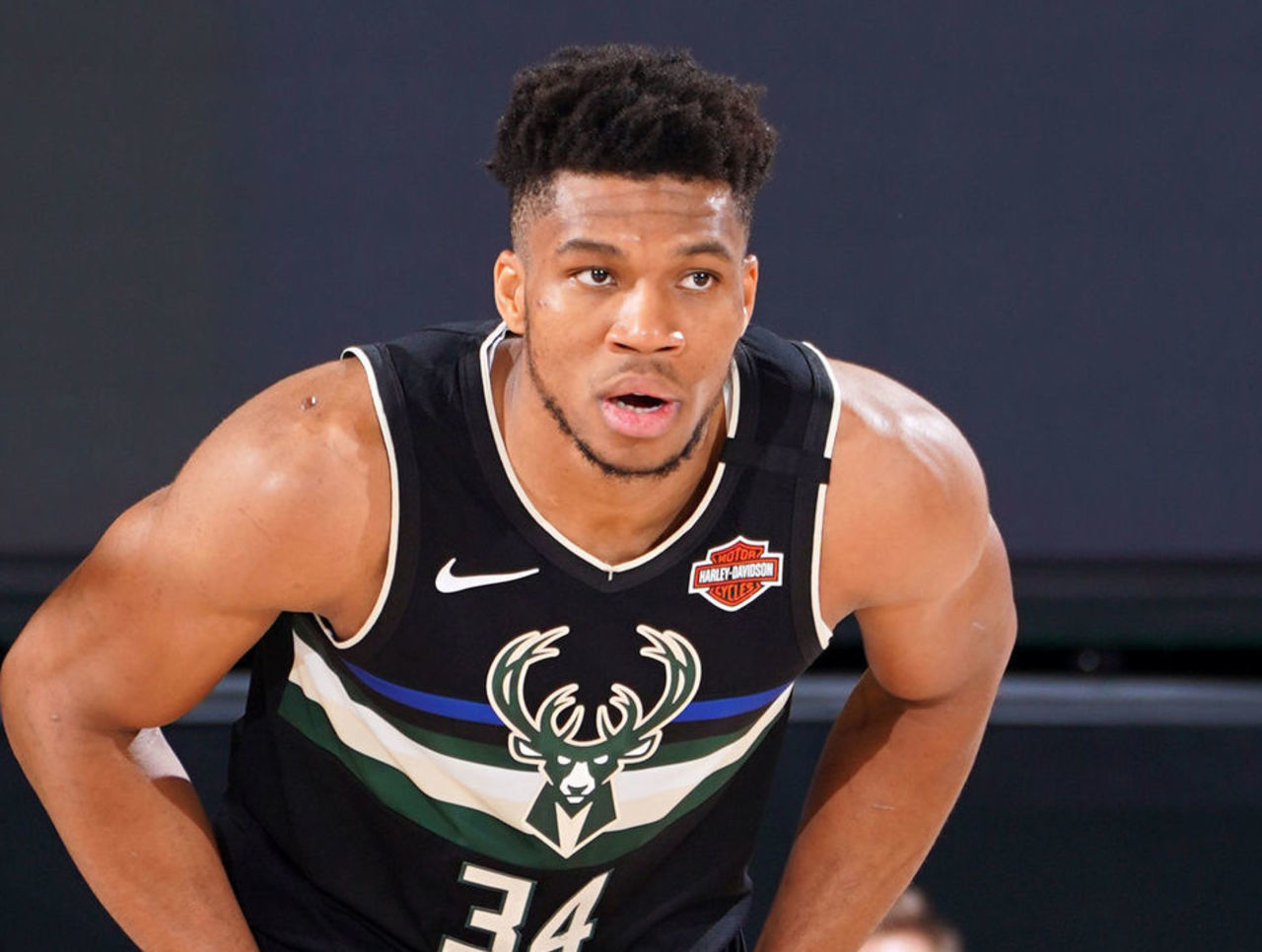 一支备受关 一支备受关