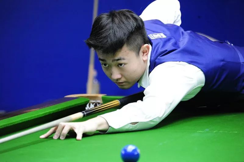 迷与嘉宾共 迷与嘉宾共